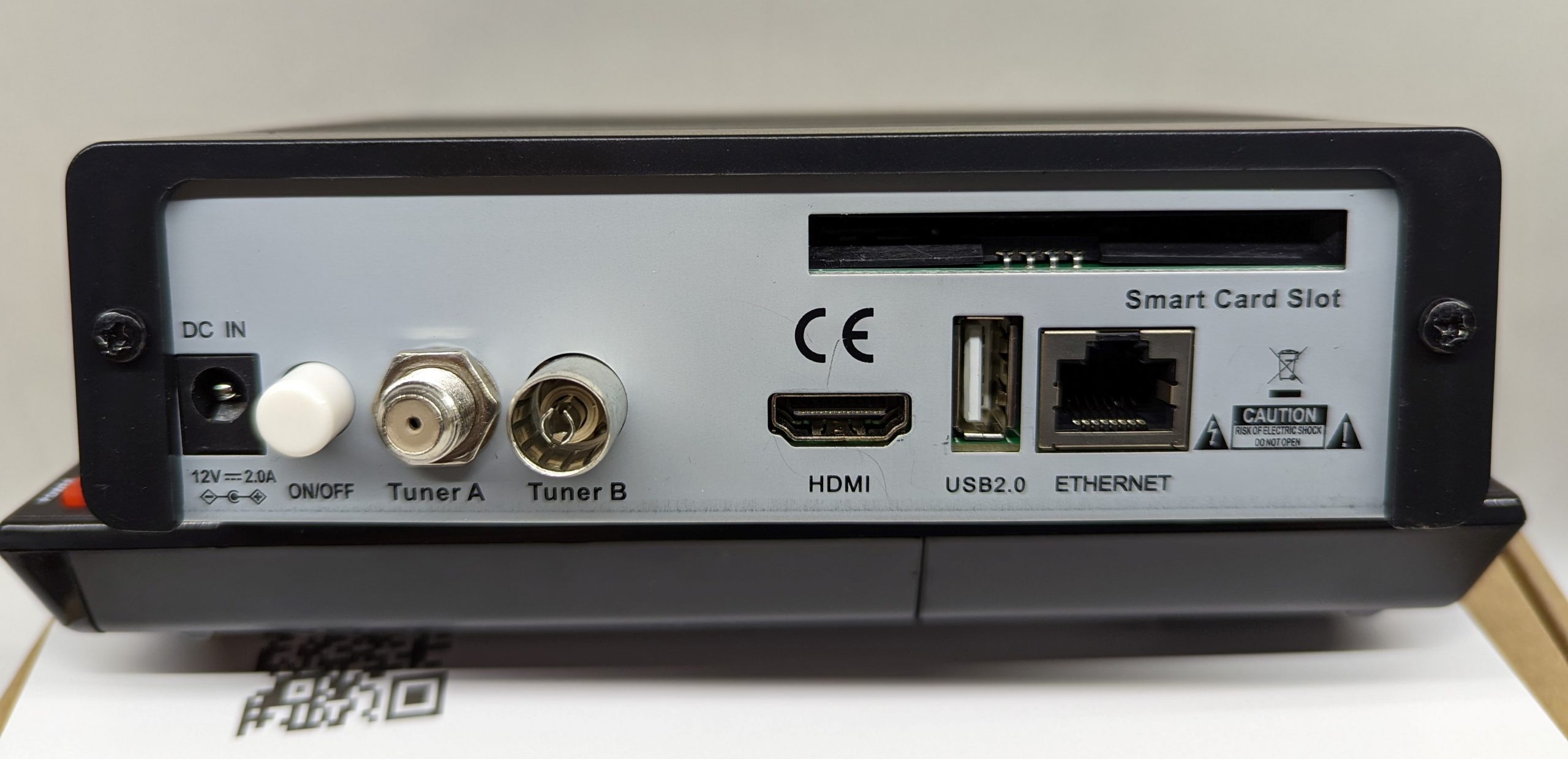 Zgemma H8.2H 4K Combo Satellite and Cable Tuner DVB S2X+T2/C